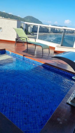 Apto Cobertura no Guarujá, área Gourmet, piscina privativa com vista para o mar, 3 min da praia Astúrias